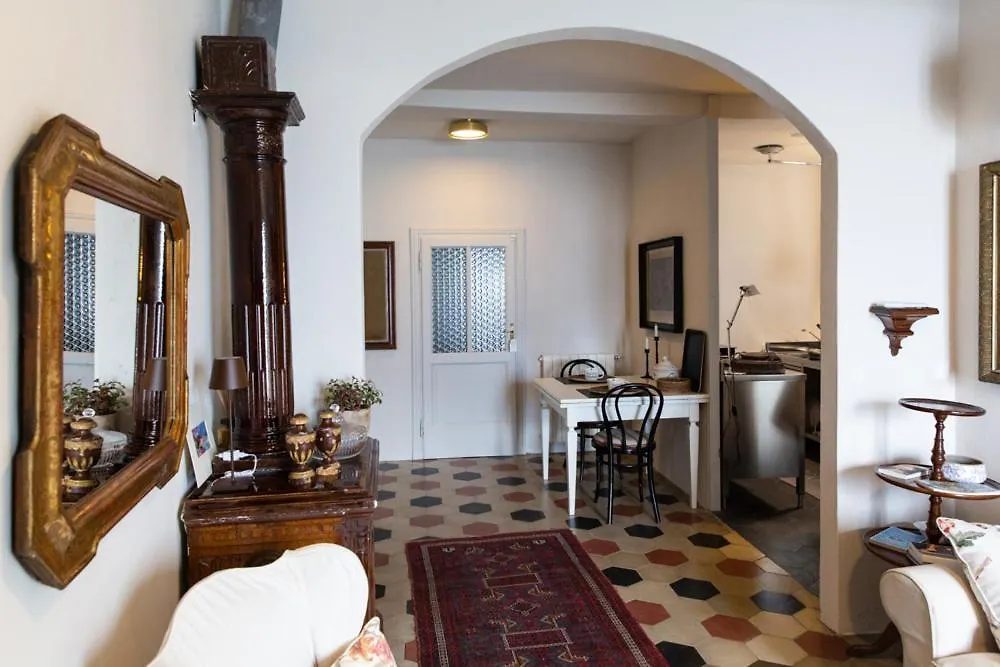 Varenna Caffe Apartment Italia