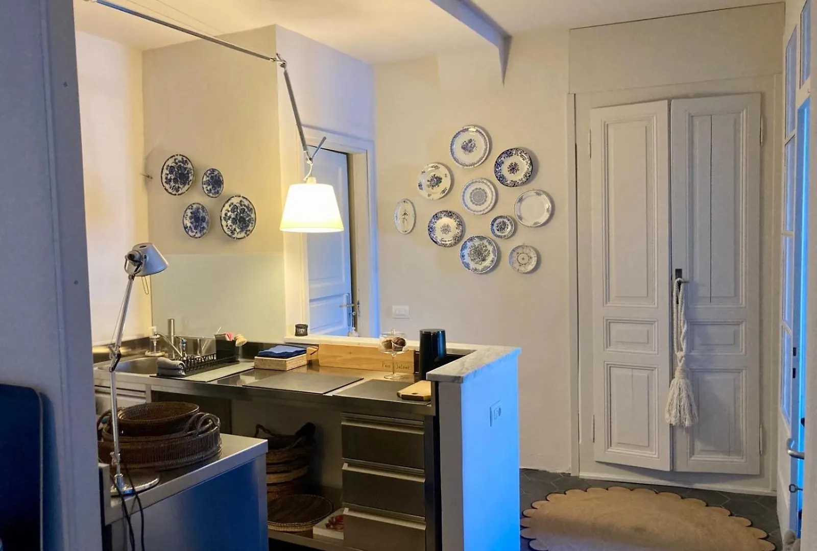 Varenna Caffe Apartment